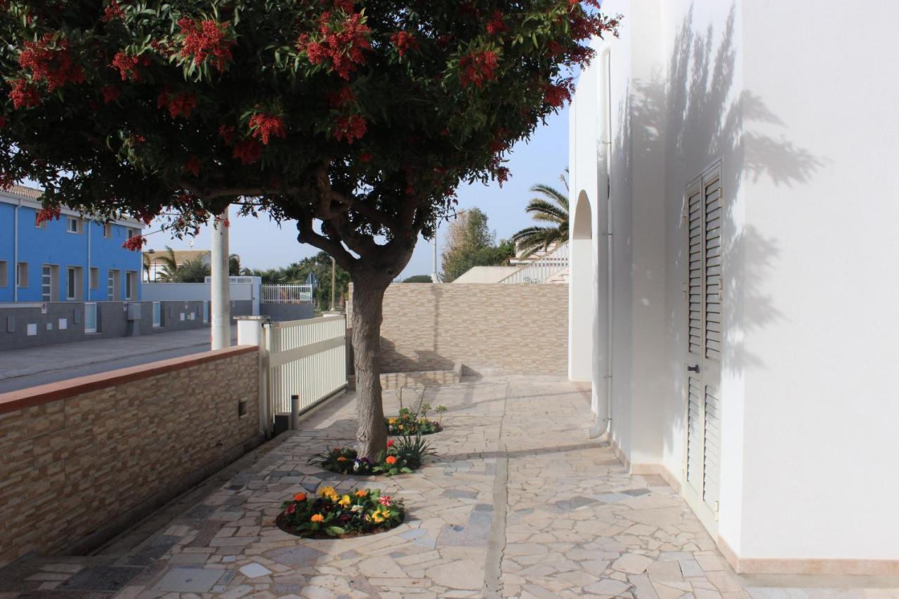 Villa Rosso Corallo Punta Secca Eksteriør bilde